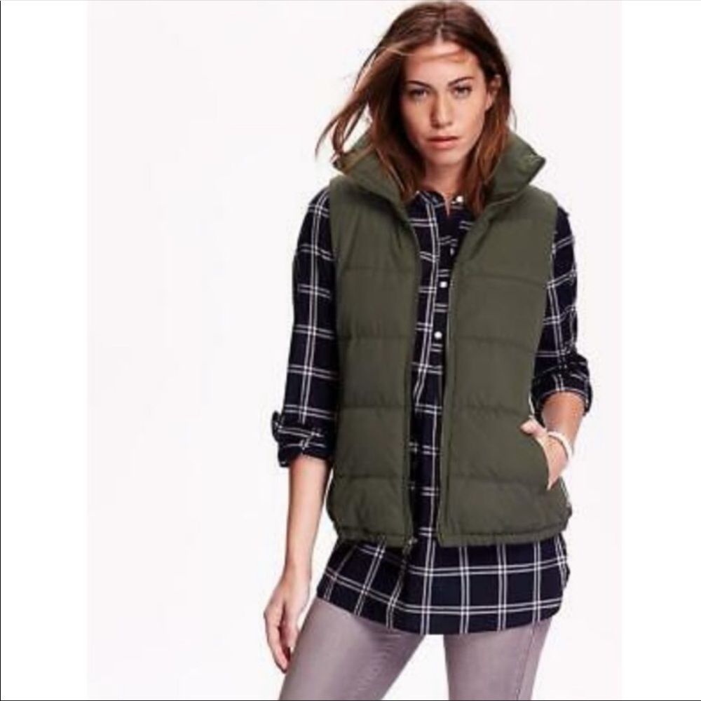 COPY - 💚Women’s Old Navy Frost-Free Puffer Vest💚size XL💚